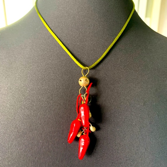 Necklace red chili peppers pendant - Picture 1 of 8
